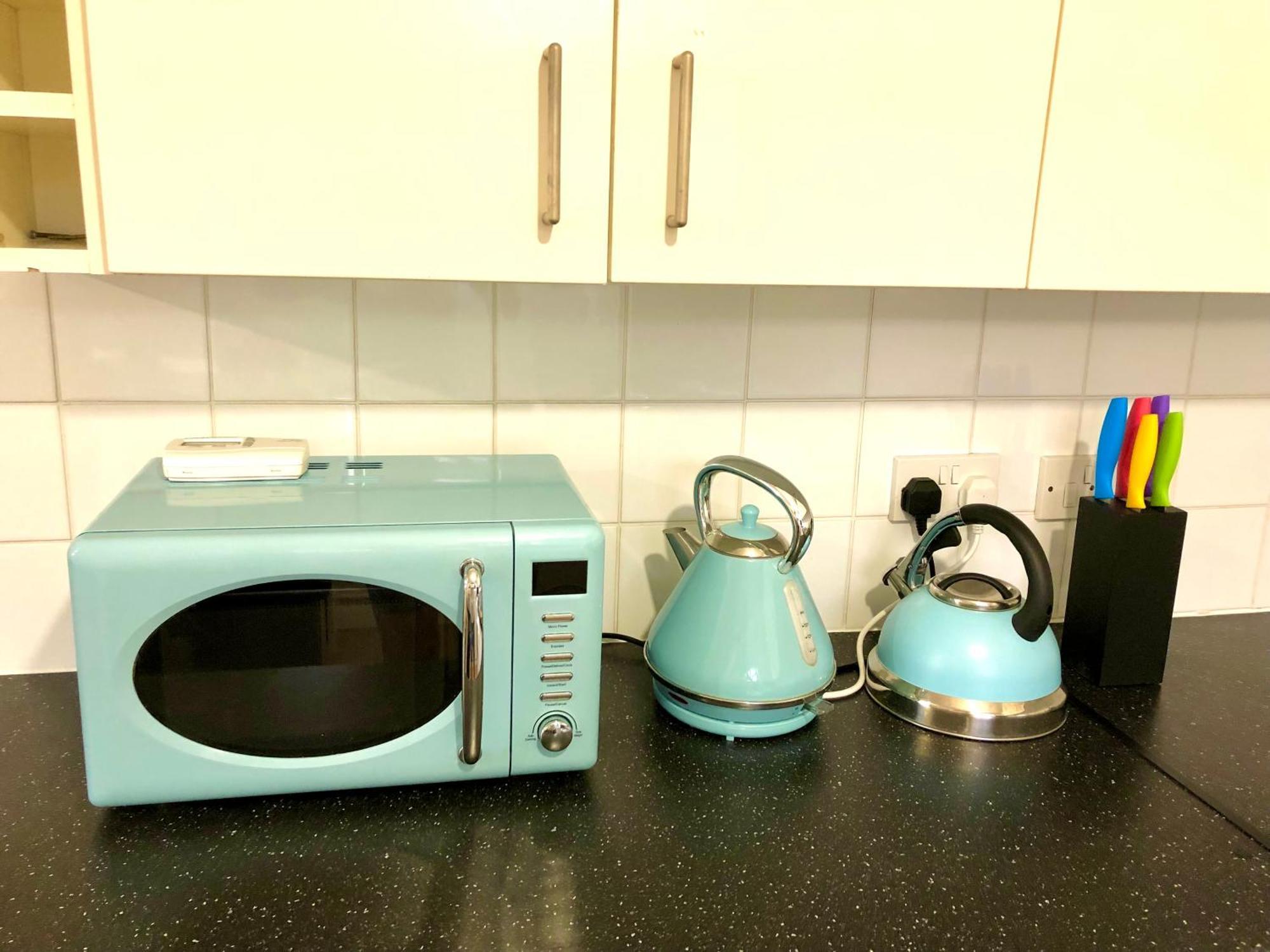 Private 2 Beds Flat Canada Water London